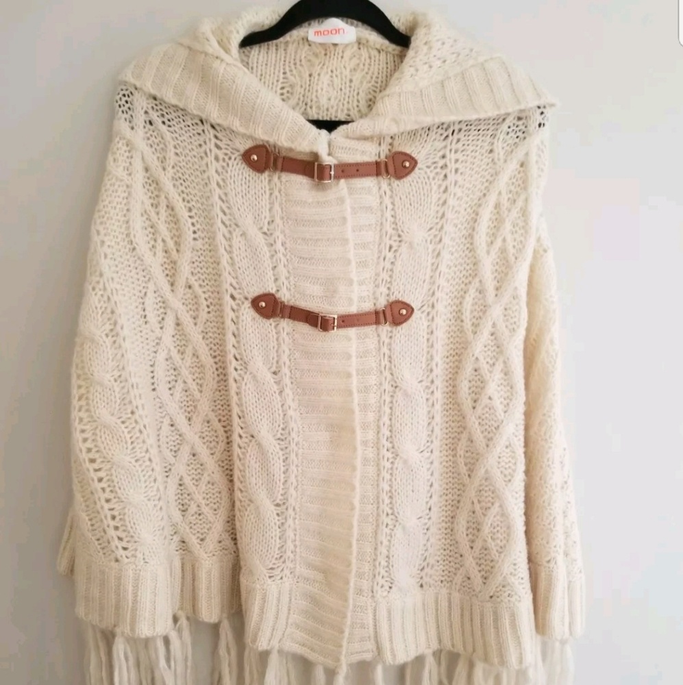 Beautiful Cream Hooded Poncho